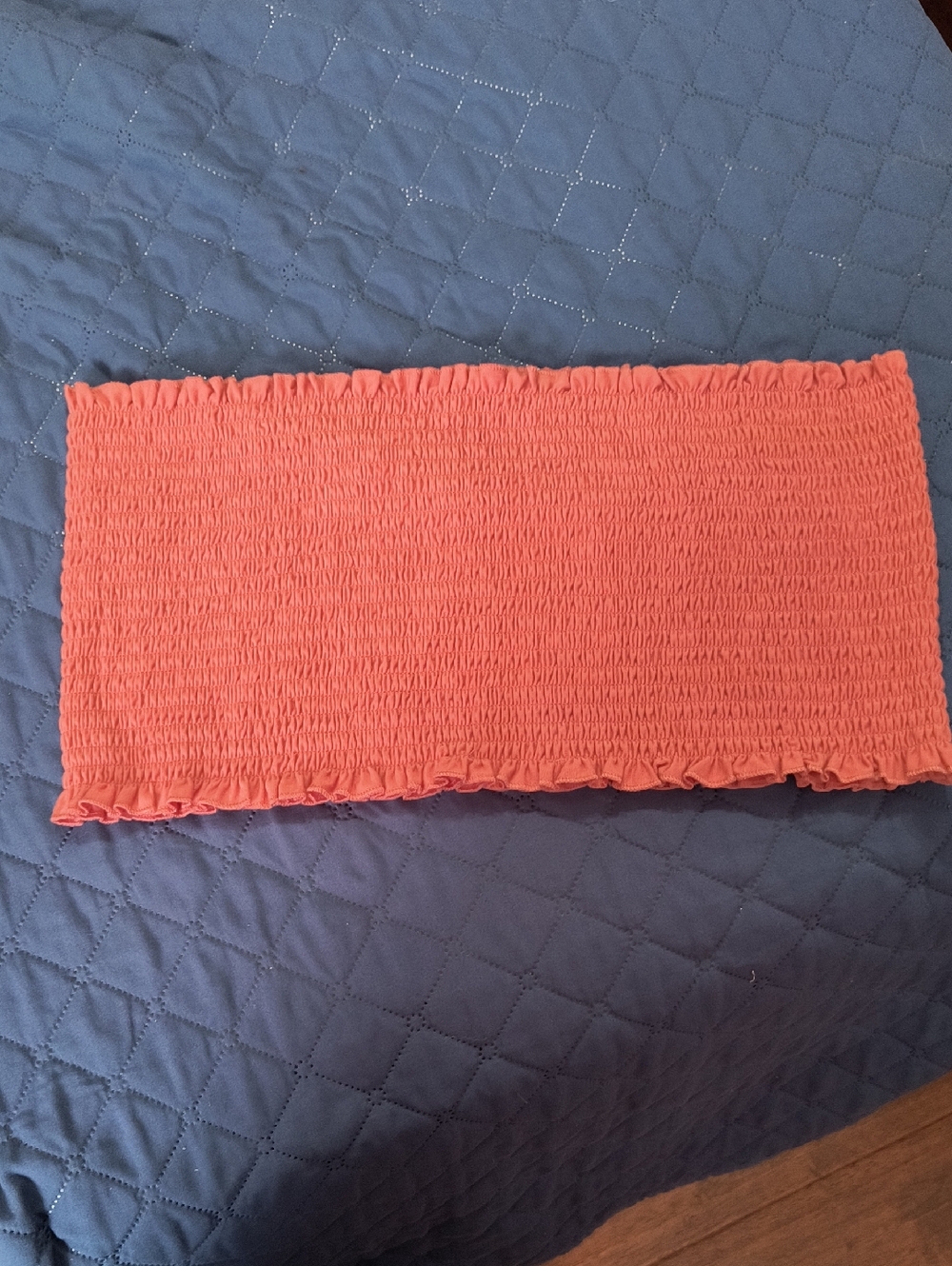 Zenana Outfitters Smocked Tube Top in Coral
